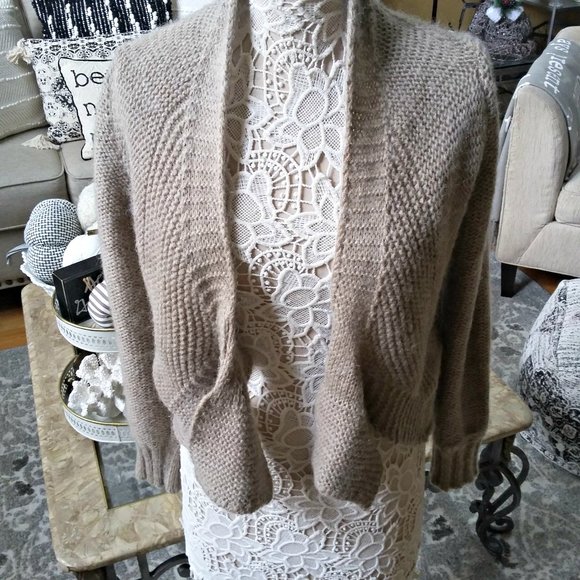 BEAUTIFUL Bolero MOHAIR Blend SWEATER SZ M - Picture 1 of 3